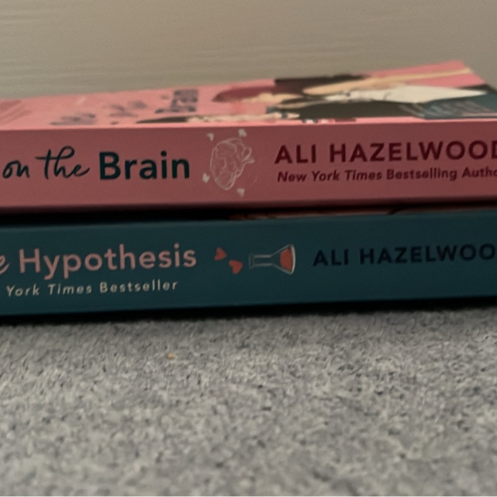 Ali Hazelwood